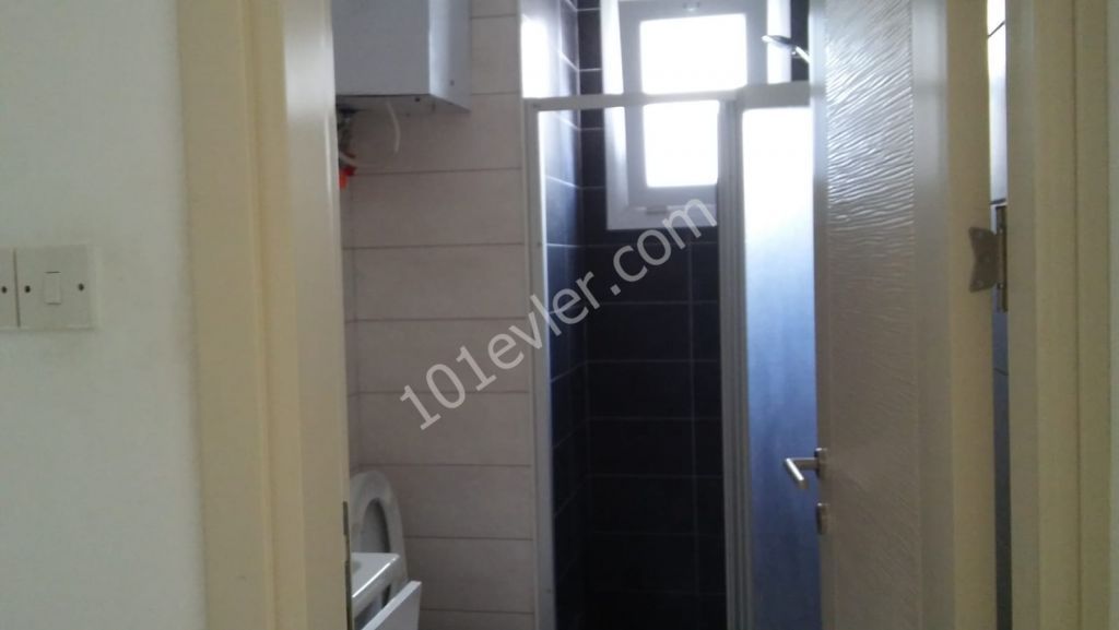 GİRNE MERKEZDE SATILIK 2+1 TÜRK KOÇANLI DAİRE