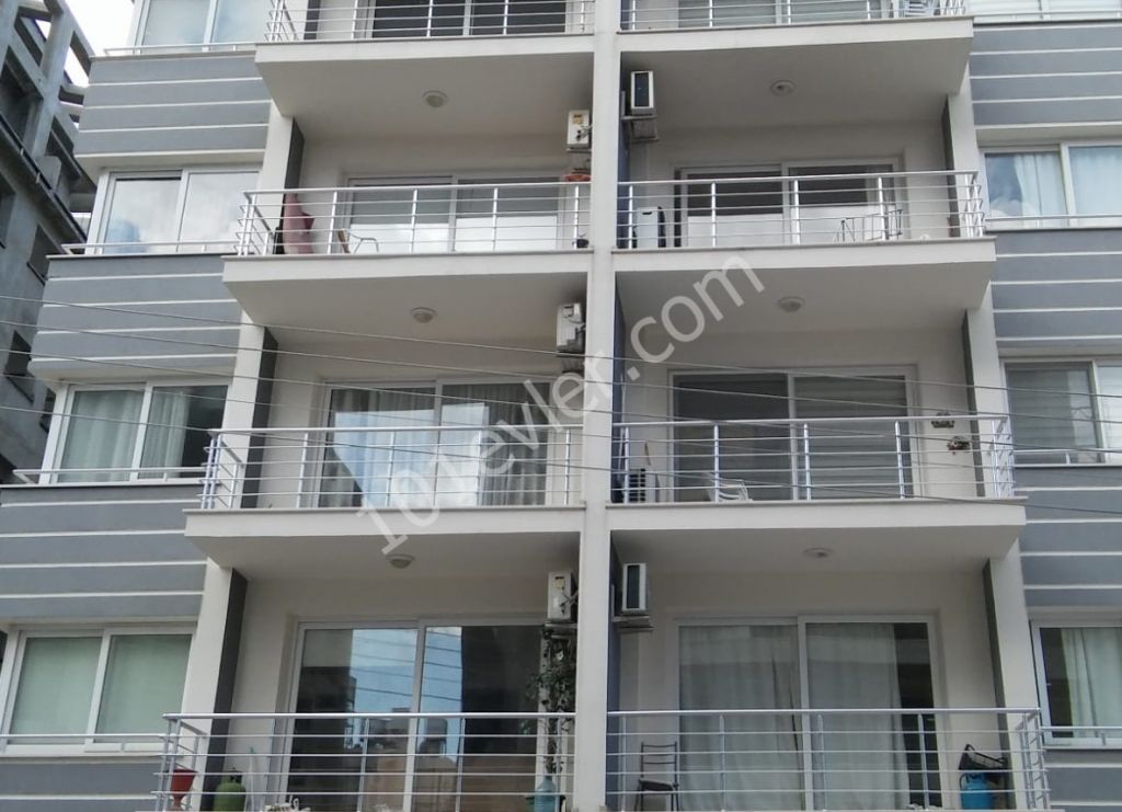 GİRNE MERKEZDE SATILIK 2+1 TÜRK KOÇANLI DAİRE