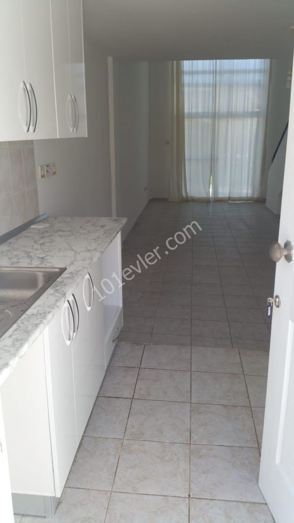 Flat For Sale in Çatalköy, Kyrenia