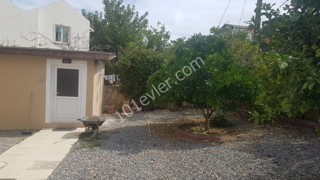 Villa To Rent in Çatalköy, Kyrenia