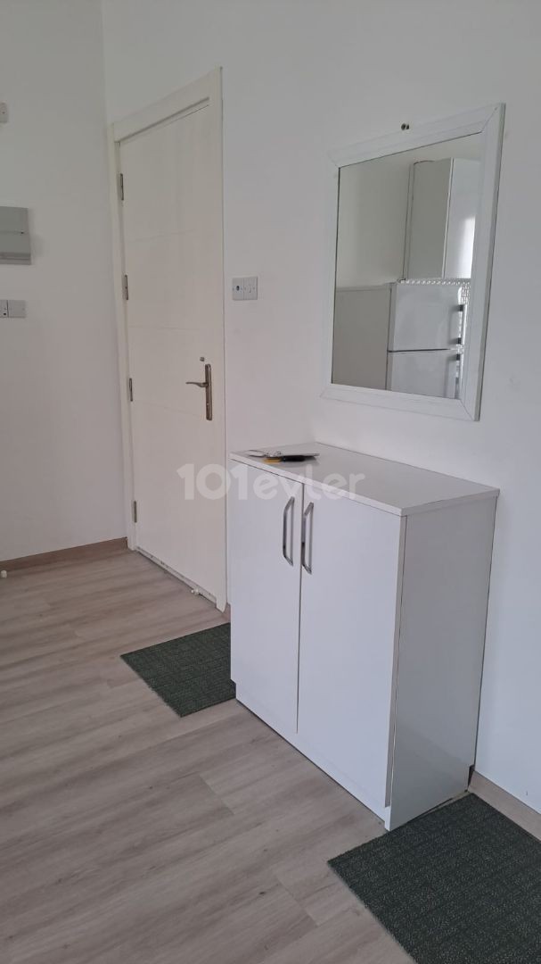 GİRNE ÇATALKÖY'DE SATILIK 1+1 DAİRE