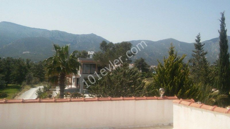 Bungalow For Sale in Bellapais, Kyrenia