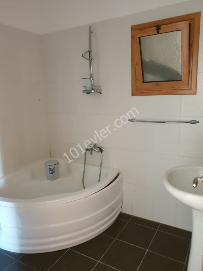 2 Bedroom Flat for sale in Iskele Bogaz