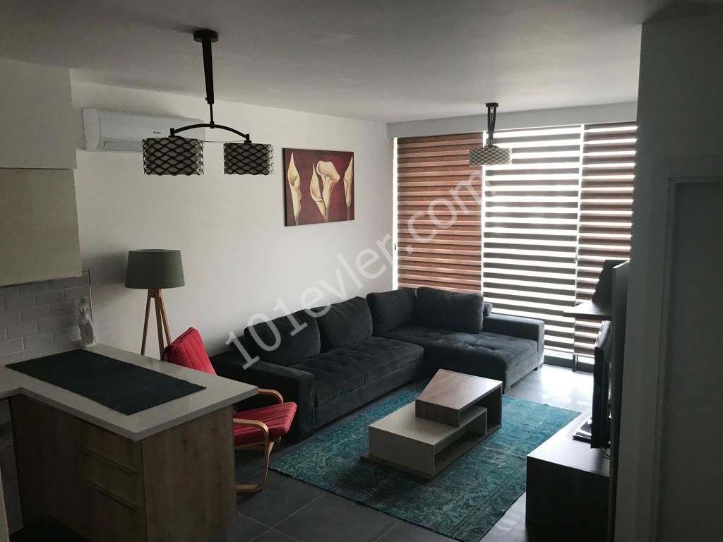 1+1 flat for rent in Kyrenia city center (Carrington 22)