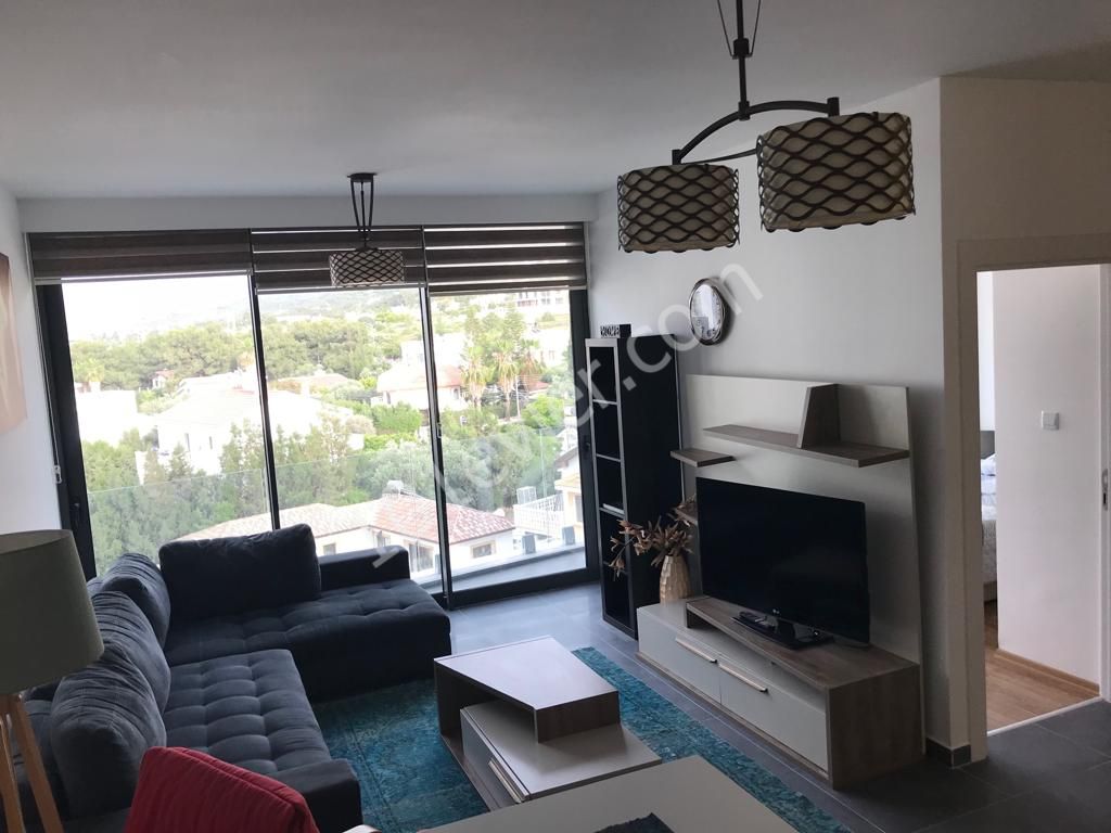 1+1 flat for rent in Kyrenia city center (Carrington 22)