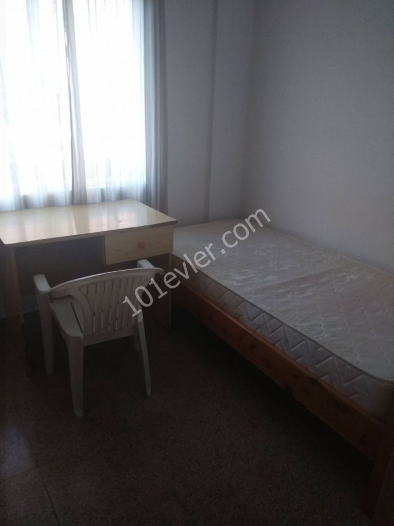 Flat To Rent in Mağusa Merkez, Famagusta