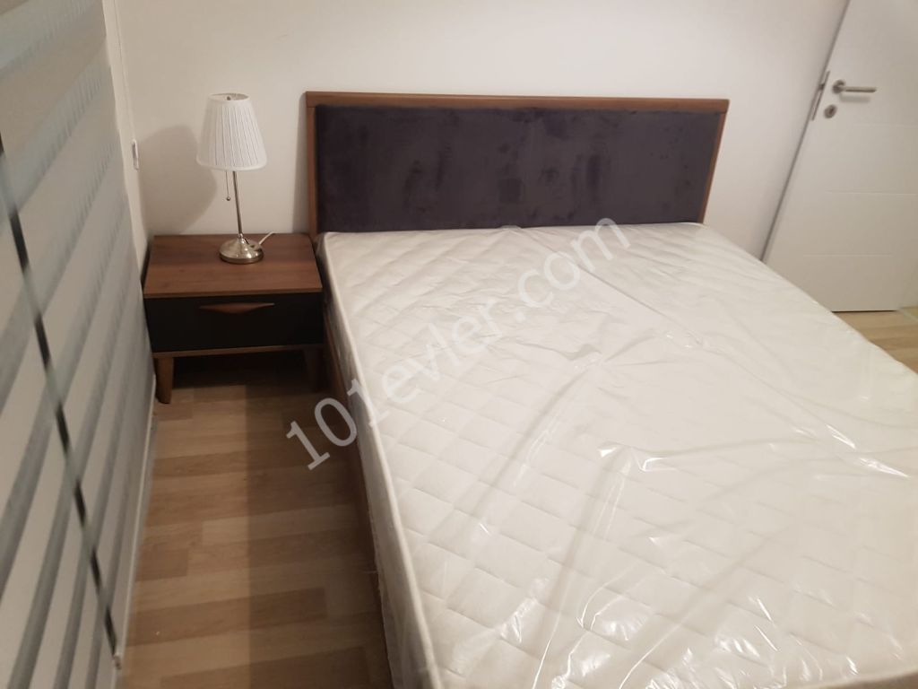 3 + 1 LUXUSWOHNUNG ZUR MIETE IM ZENTRUM VON KYRENIA ** 