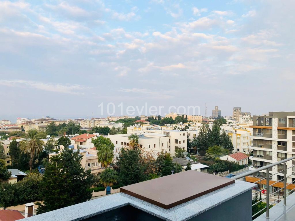 GİRNE MERKEZ'DE 2+1 EŞYALI PENTHOUSE