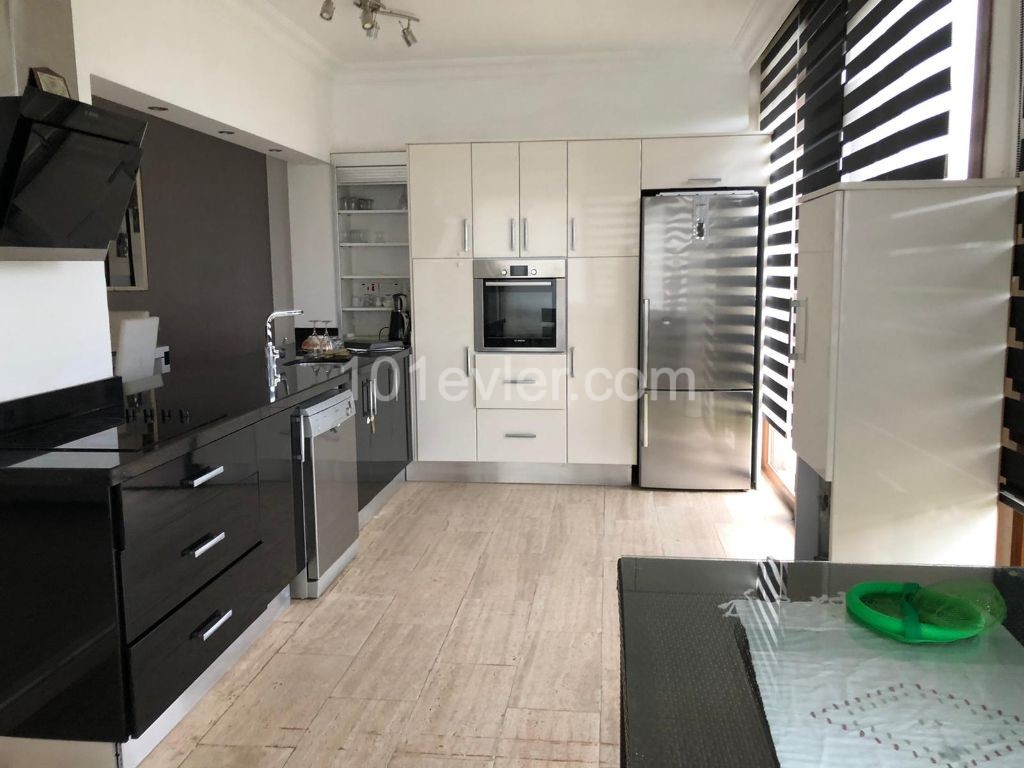 Villa For Sale in Çatalköy, Kyrenia