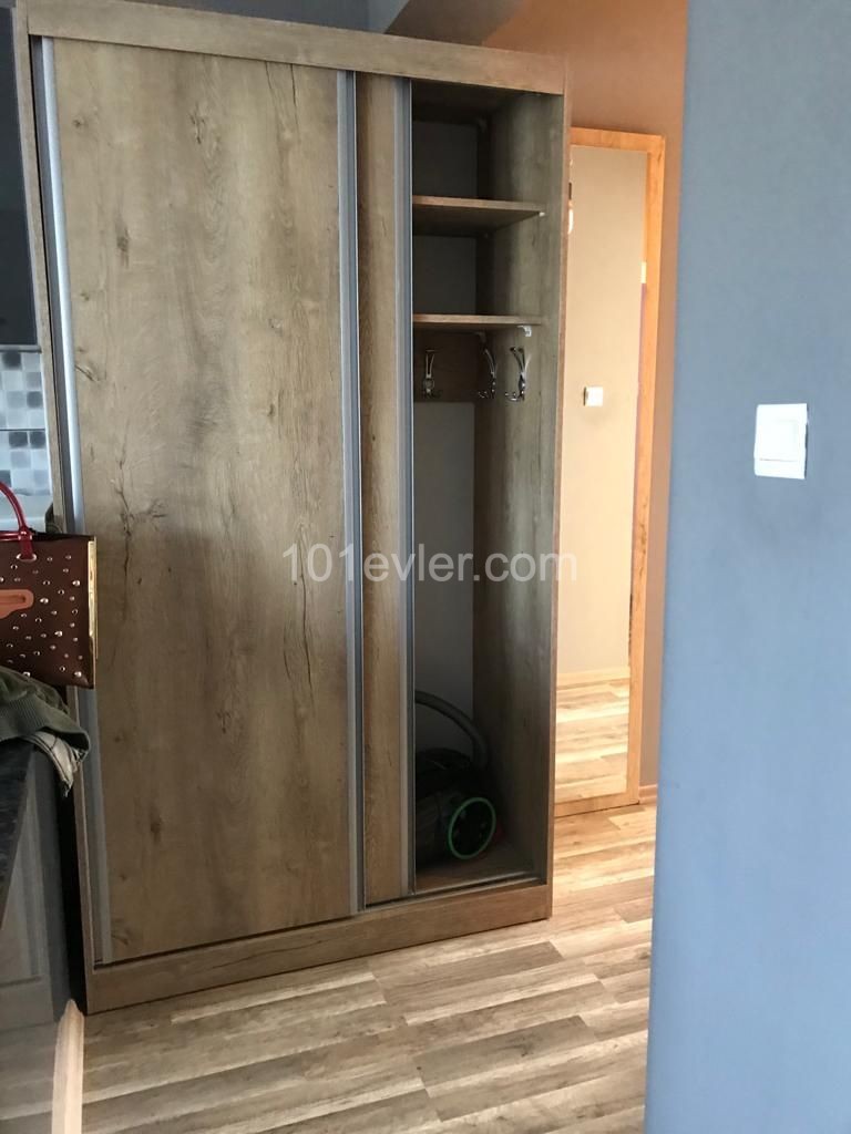 GİRNE/ÇATALKÖY'DE   KİRALIK  2+1 EŞYALI  DAİRE