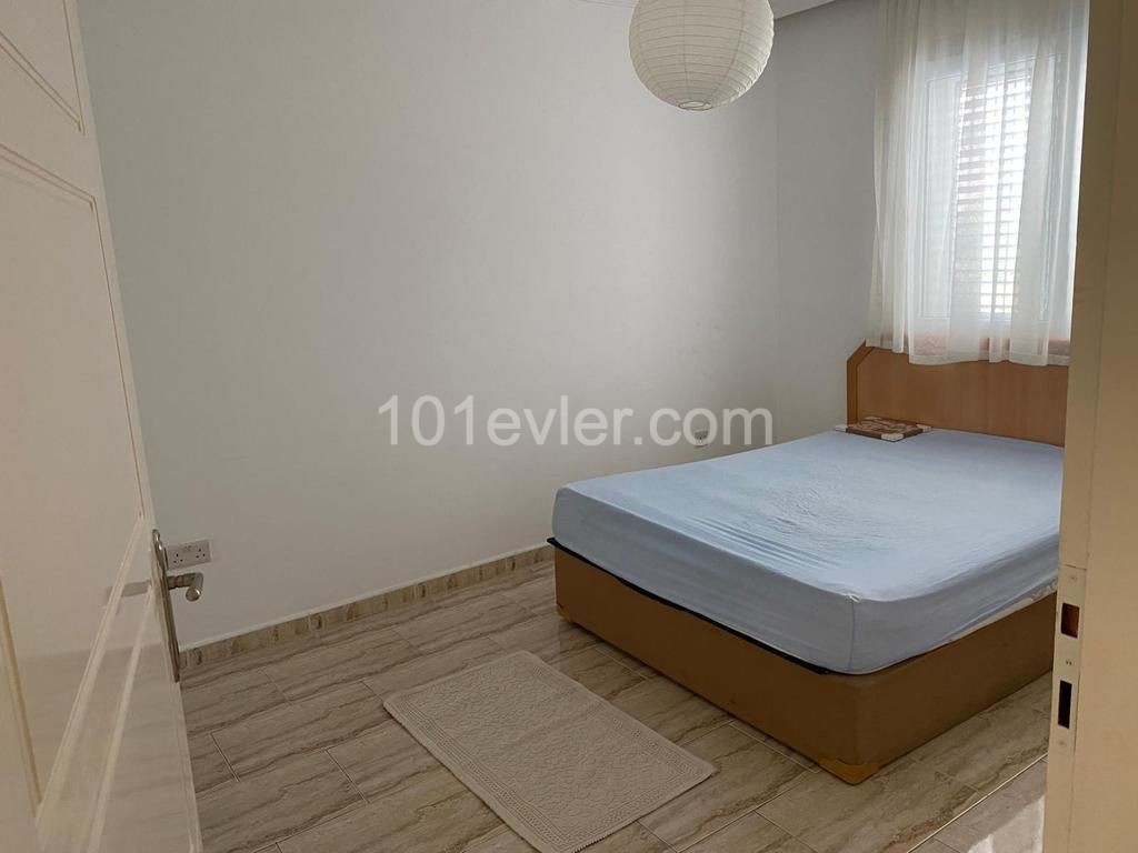 Girne Yeni Liman Bölgesinde 3+1 Eşyalı Kiralık Daire 