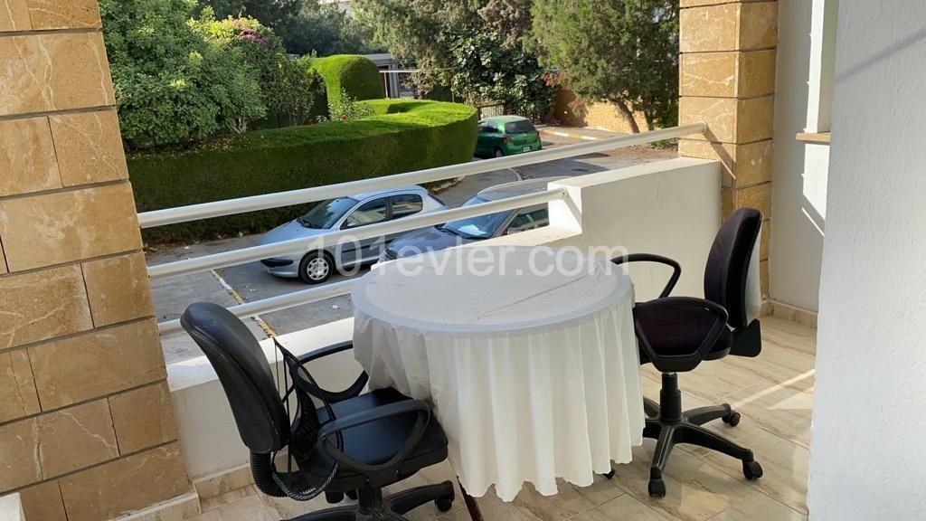 Girne Yeni Liman Bölgesinde 3+1 Eşyalı Kiralık Daire 