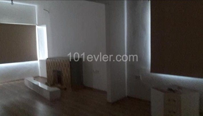 Detached House For Sale in Güzelyurt Merkez, Guzelyurt