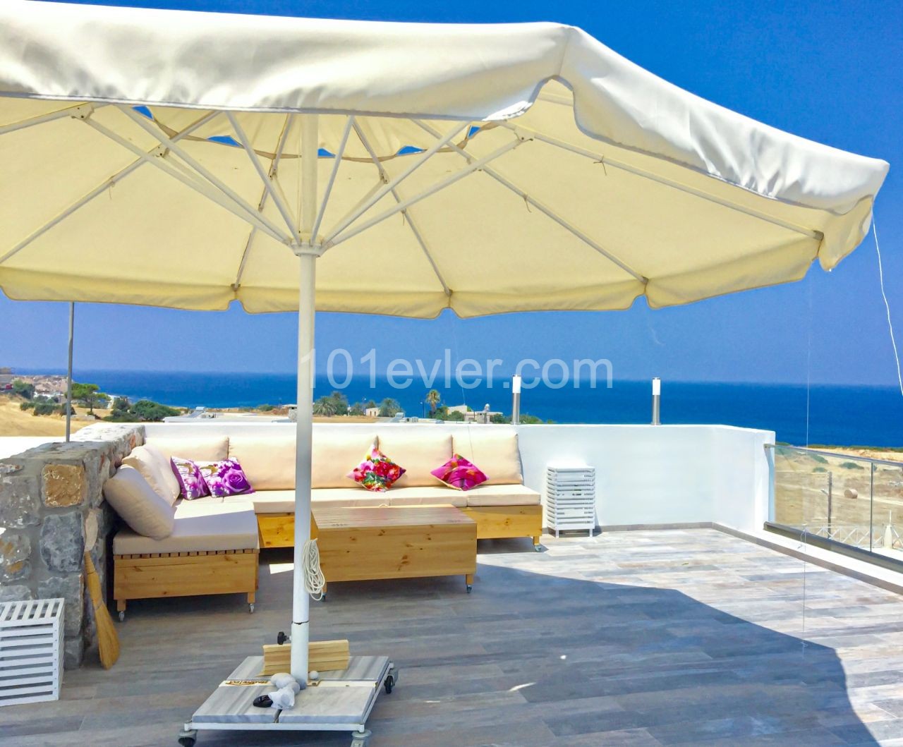 3+1 PENTHOUSE WITH MOUNTAIN AND SEA VIEWS IN KUCUK ERENKOY ** 