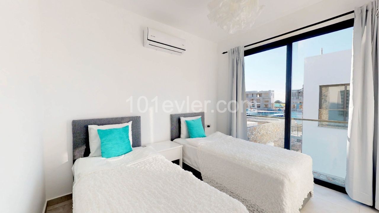 KLEINES 3+1 PENTHOUSE MIT BERG-UND MEERBLICK IN ERENKÖY ** 