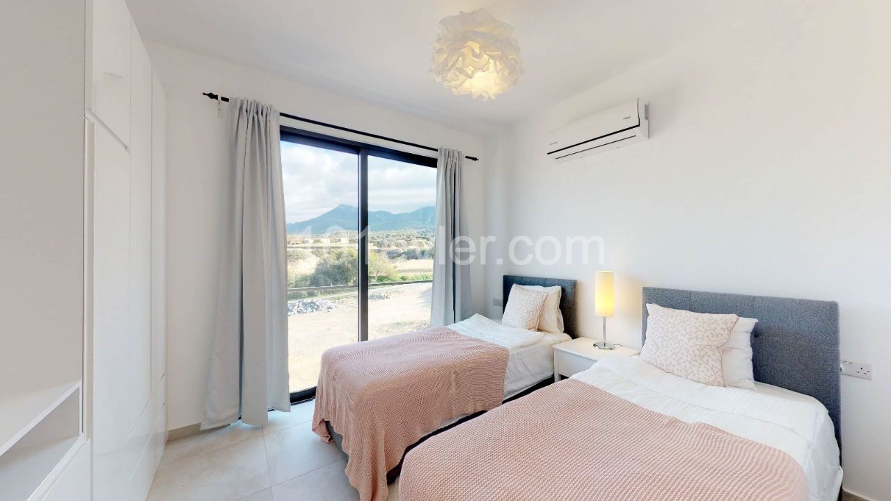 KLEINES 3+1 PENTHOUSE MIT BERG-UND MEERBLICK IN ERENKÖY ** 