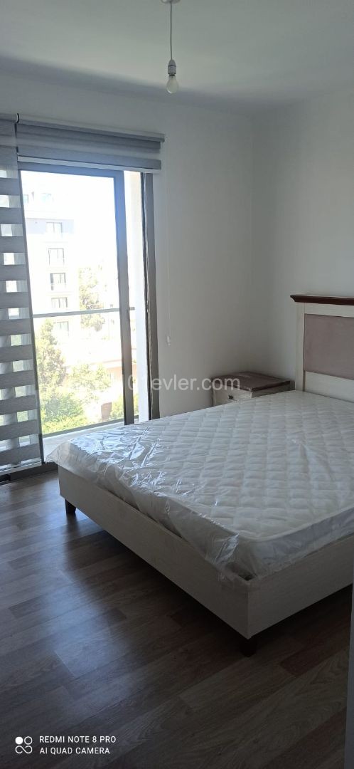 2 + 1 MÖBLIERTE WOHNUNG IN KYRENIA ZENTRUM ** 