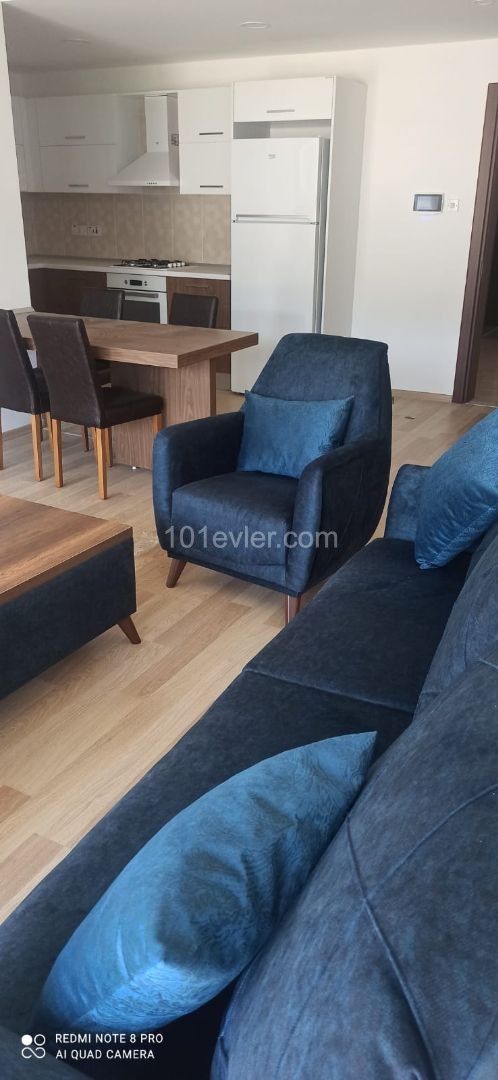 2 + 1 MÖBLIERTE WOHNUNG IN KYRENIA ZENTRUM ** 