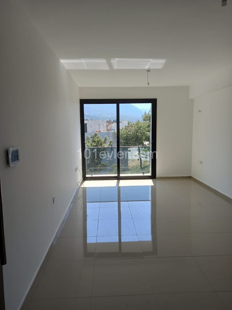 TURKISH TİTLE ! 2 + 1 AND 3 + 1 APARTMENTS IN KYRENIA ZEYTINLIK WITH PRICES FROM 75,000 STG