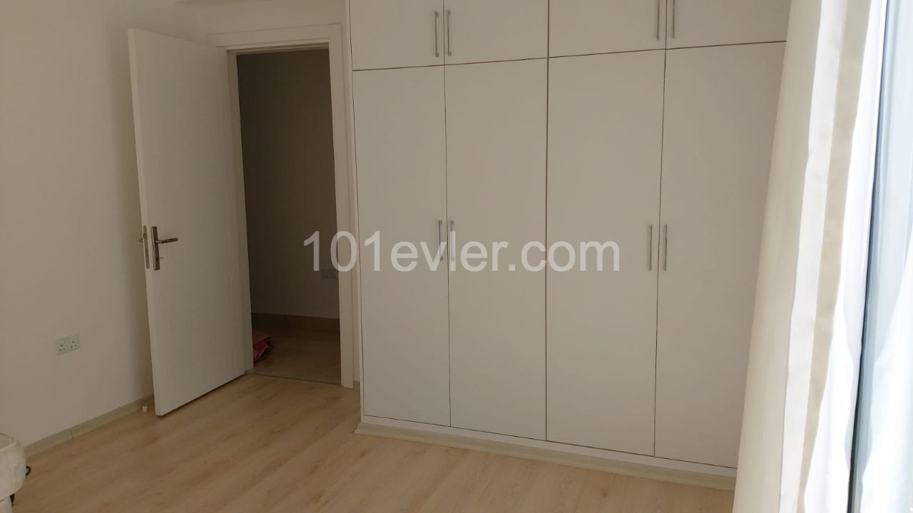 GİRNE ALSANCAK'TA 3+1  LÜX SİTEDE SIFIR SATILIK DAİRE