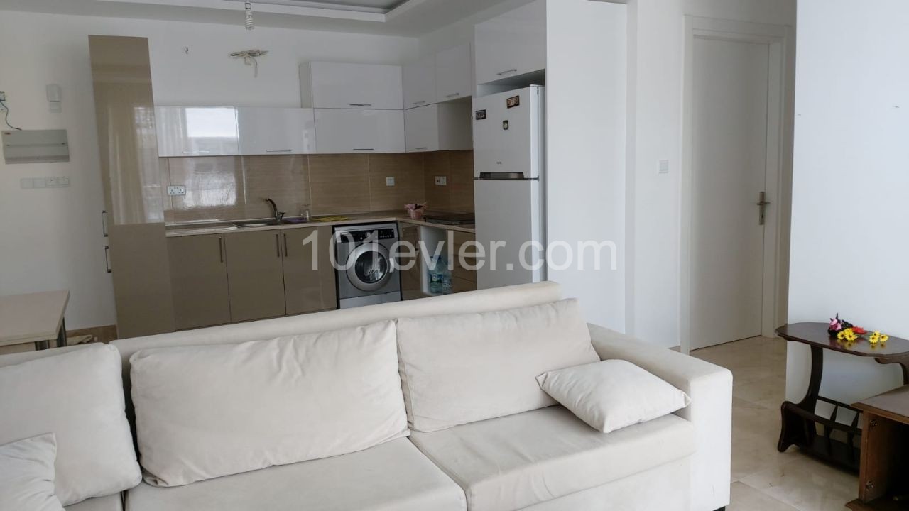 3+1 APARTMENT FOR SALE IN LUX SITE IN KYRENİA ALSANCAK