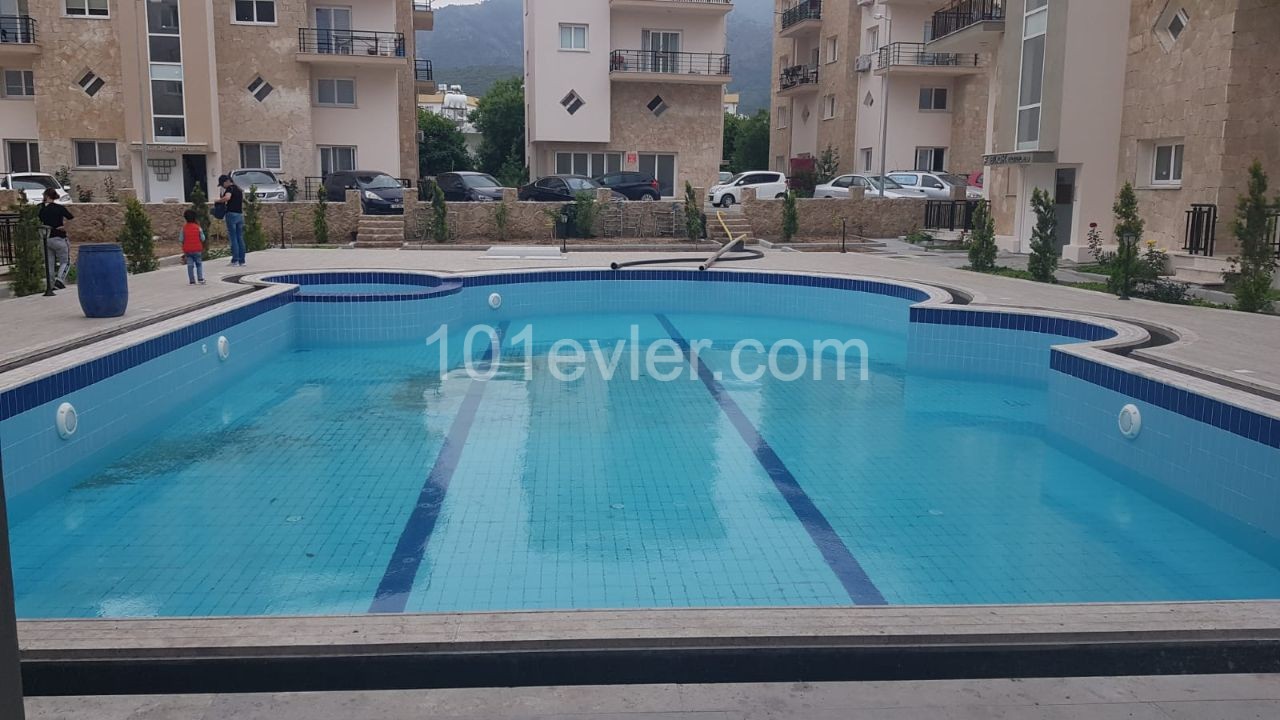 GİRNE ALSANCAK'TA 2+1 SATILIK DAİRE 