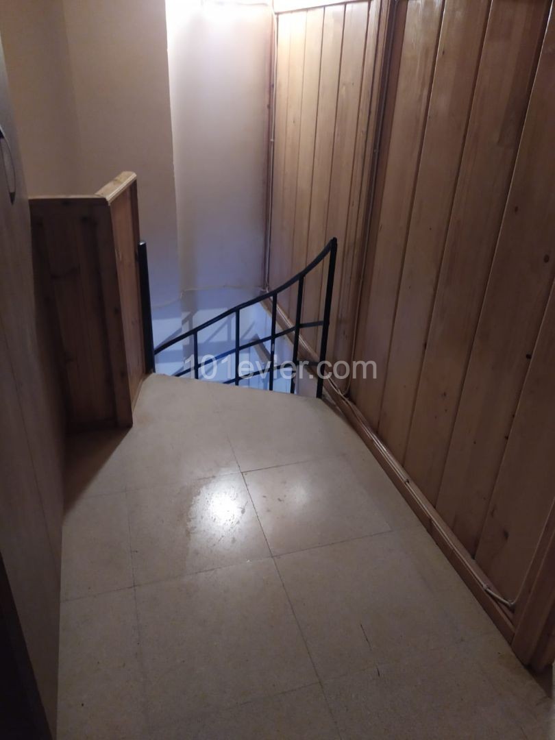 2+1 FURNISHED FLAT FOR RENT IN ALSANCAK, KYRENIA ** 