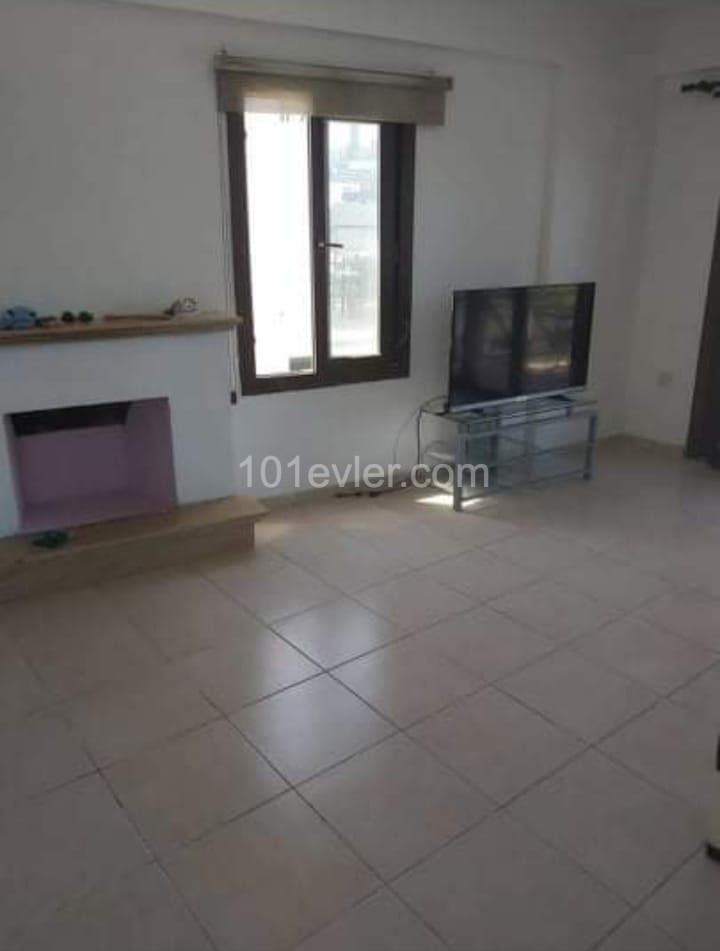 3+1 MÖBLIERTE VILLA IN KYRENIA YESILTEPE ** 