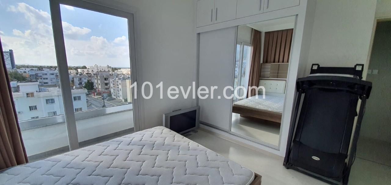 GİRNE MERKEZ'DE 2+1 SATILIK DAİRE 