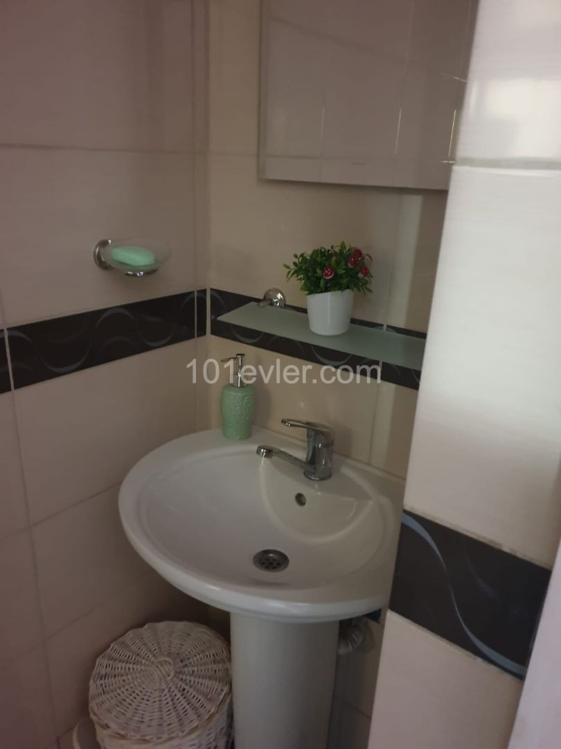 3+1 UNFURNISHED APARTMENT FOR SALE IN KYRENIA ALSANCAK