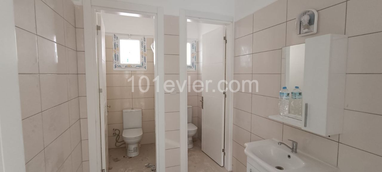 150 M2 zu vermieten in Kyrenia ** 