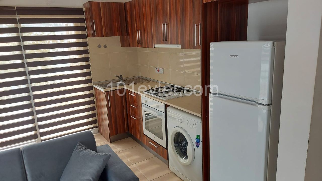 GİRNE'DE 1+1 KİRALIK EŞYALI DAİRE