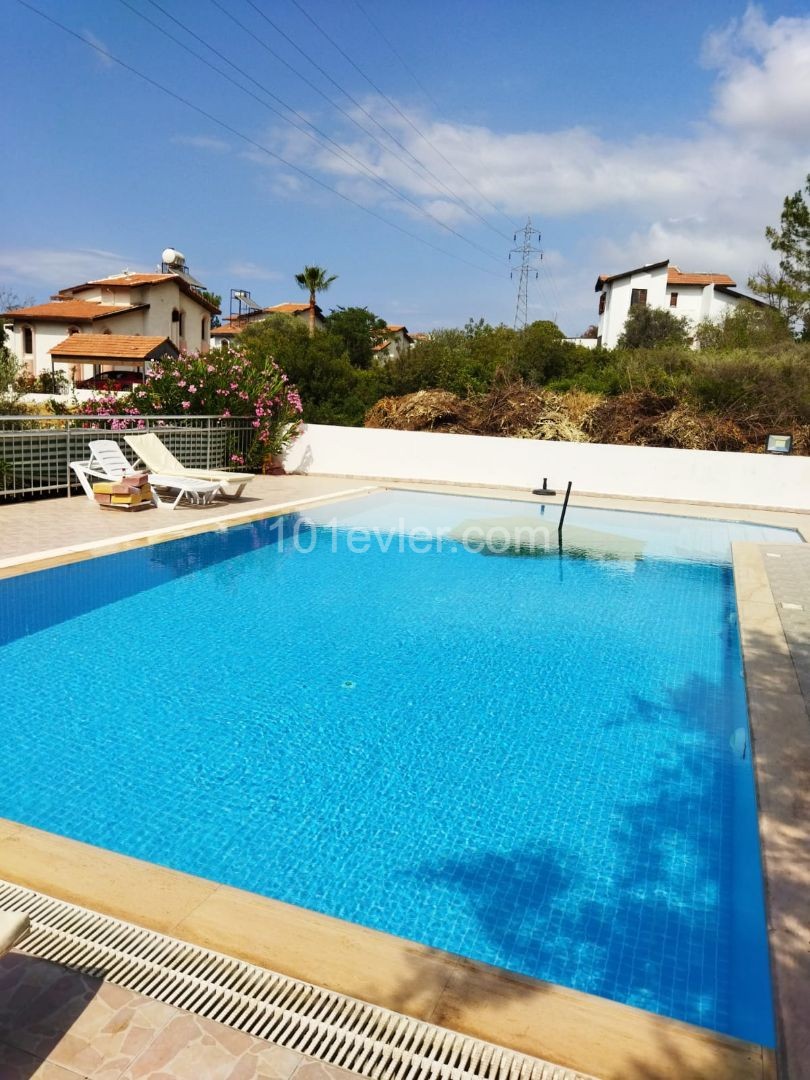 4+1 VİLLA WITH PRIVATE POOL FOR DAILY RENT IN KYRENIA ÇATALKÖY