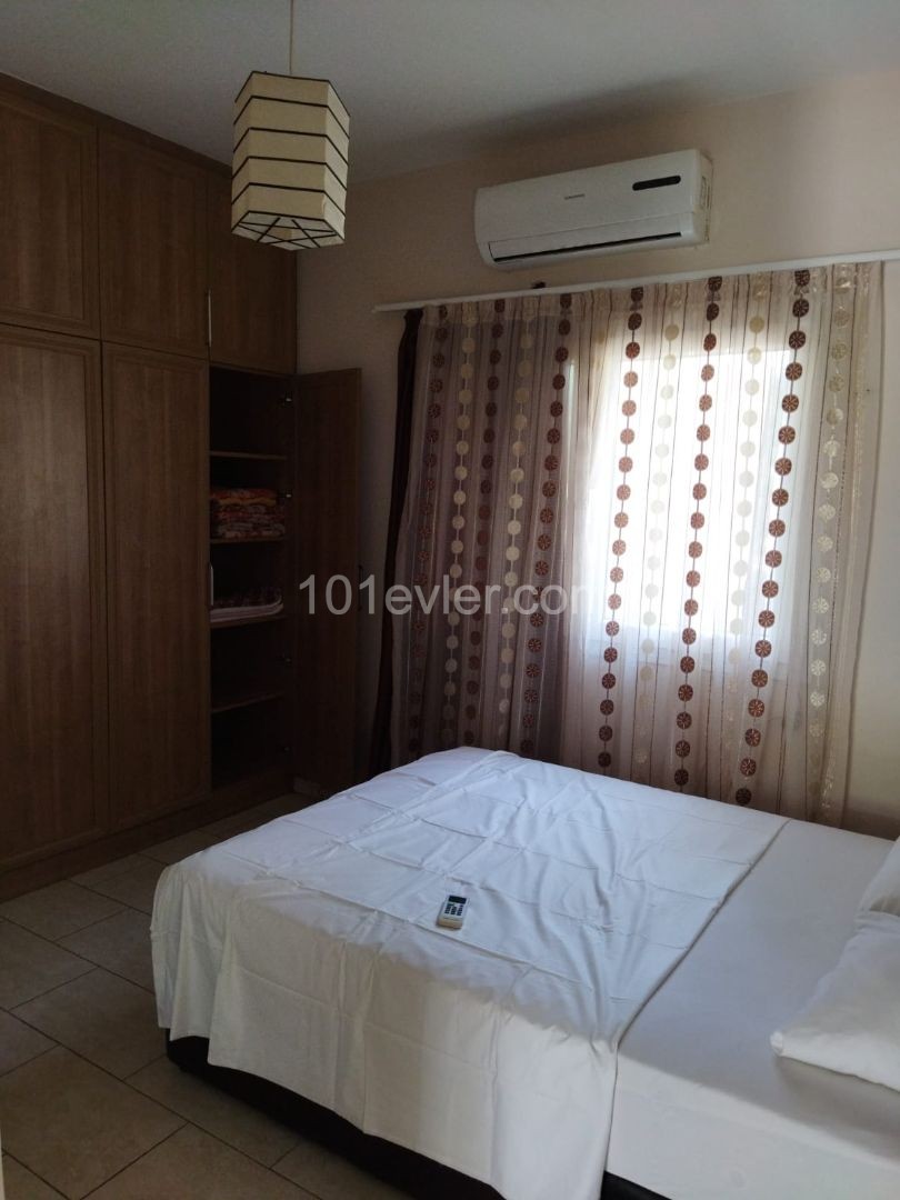 4+1 VİLLA WITH PRIVATE POOL FOR DAILY RENT IN KYRENIA ÇATALKÖY