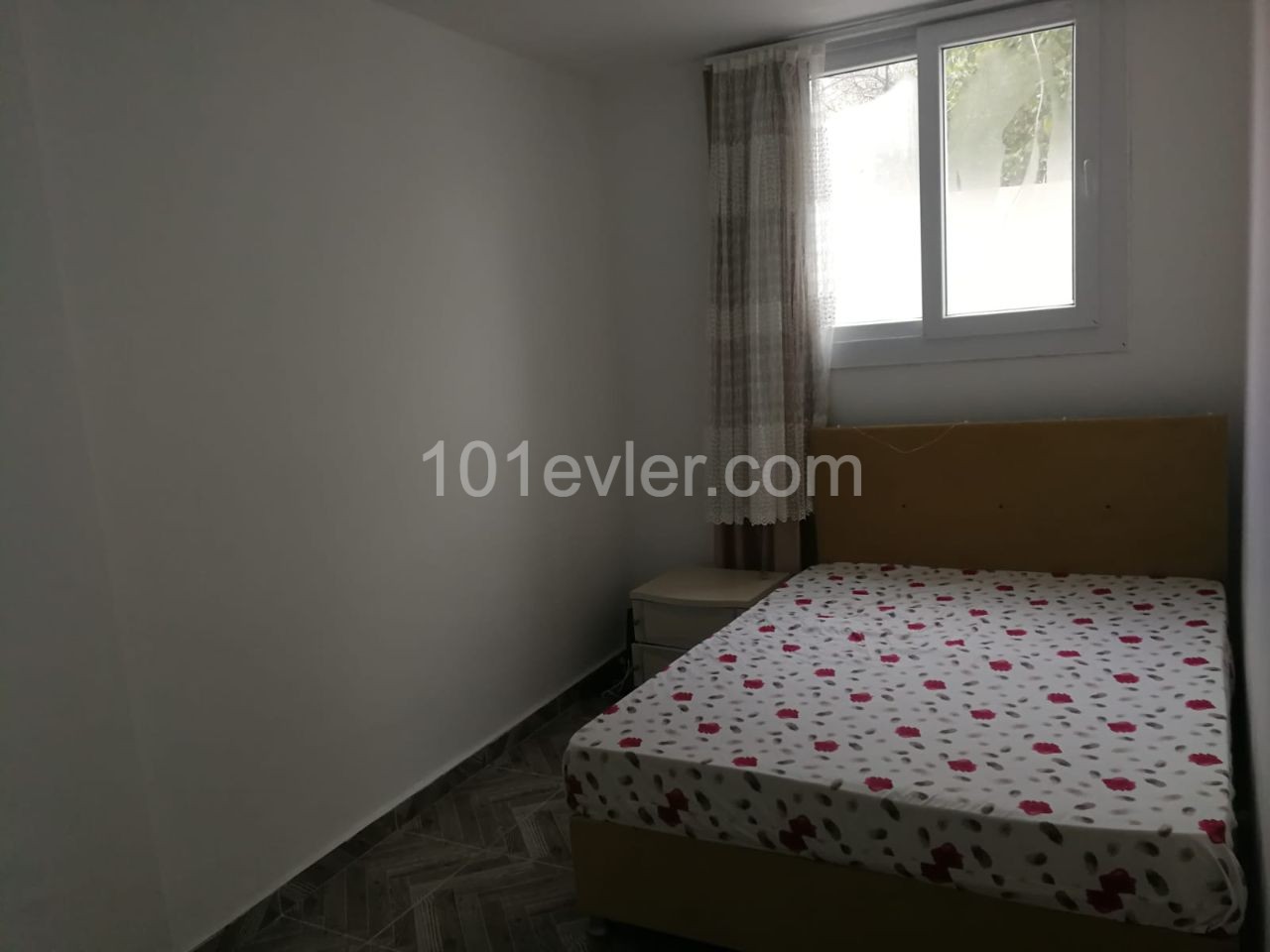 GİRNE ARAPKÖY'DE 2+1 EŞYALI SATILIK DAİRE 