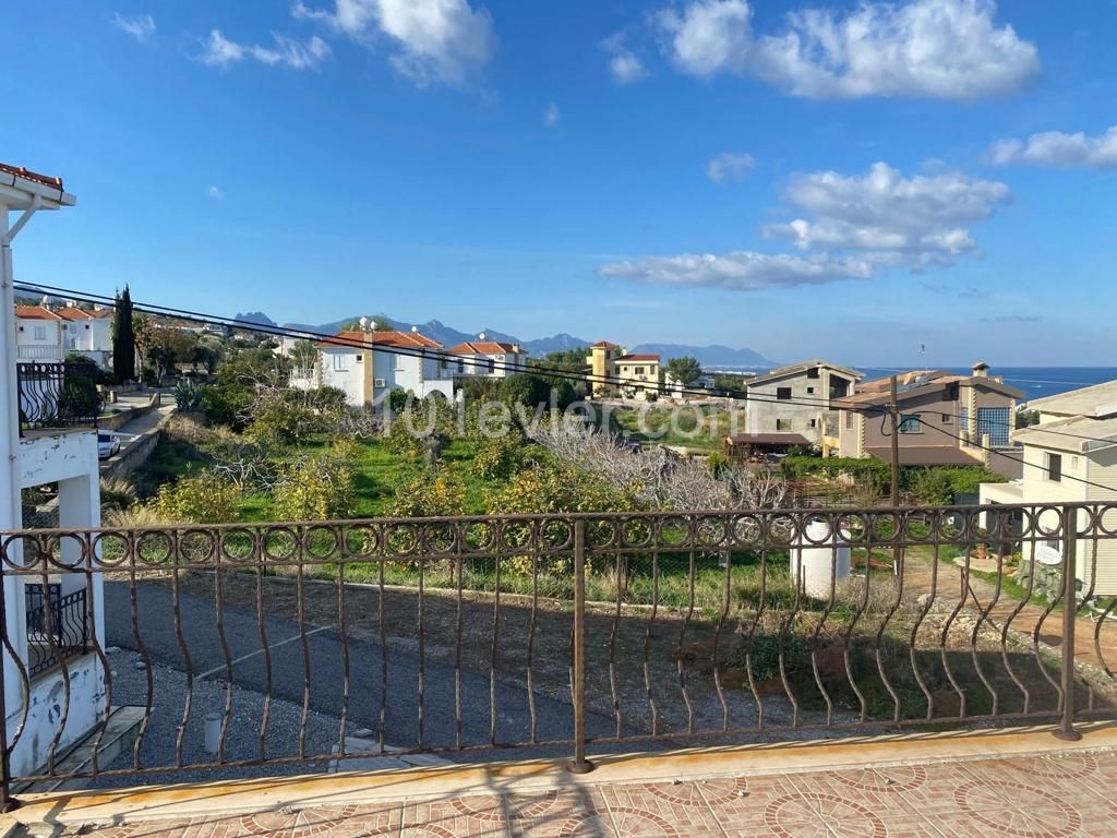 2+1 DUBLEX VILLA FOR SALE IN KYRENIA ESENTEPE