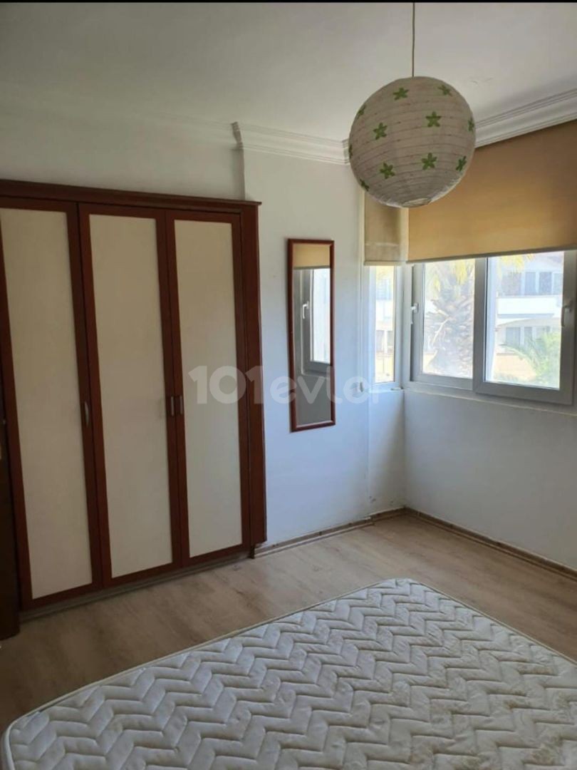 GİRNE MERKEZ'DE 1+1 ORTAK HAVUZLU SATILIK DAİRE