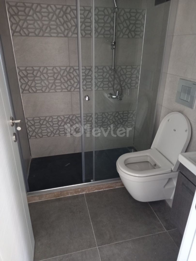 LUXURIOUS 2+1 FLAT FOR RENT IN KYRENIA CENTER