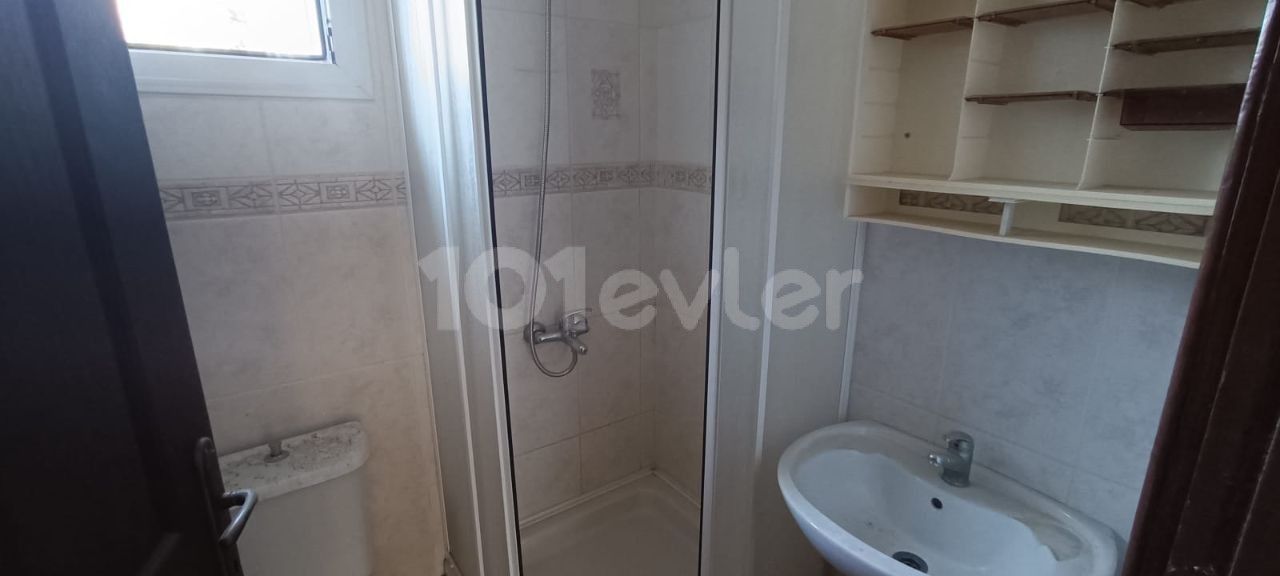 1+1 FLAT FOR RENT IN KYRENIA WITH OFFICE PERMIT