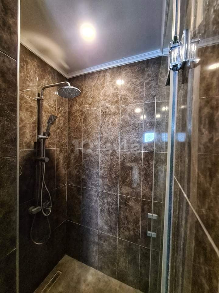 Girne Merkezde Günlük Kiralık Süper Lüks 3 Yatak Odalı Daire.