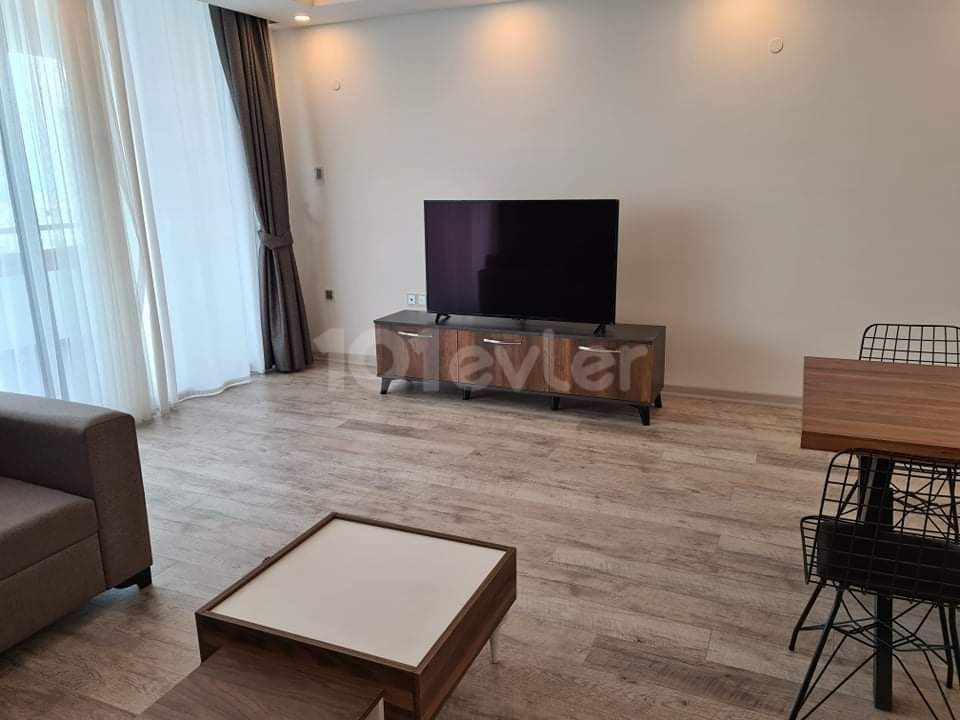 Super Luxus 3-Zimmer-Wohnung Zur Täglichen Miete Im Zentrum Von Kyrenia. ** 