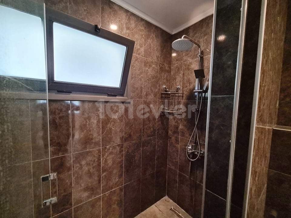 Girne Merkezde Günlük Kiralık Süper Lüks 3 Yatak Odalı Daire.