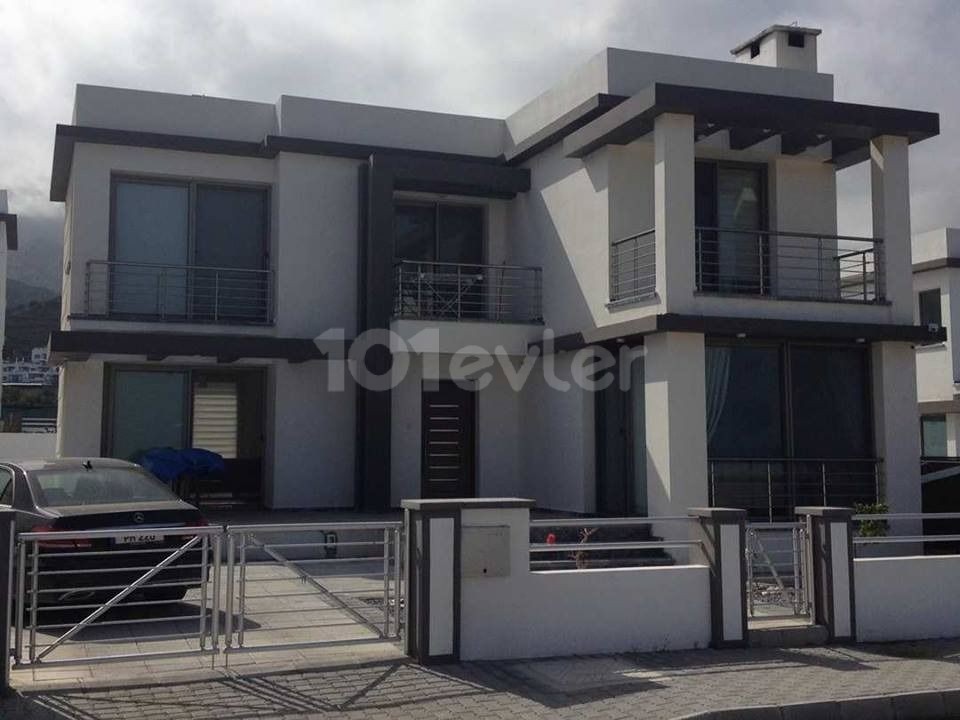 Luxus 4+1 Villa Zu Vermieten In Kyrenia Yesiltepe ** 