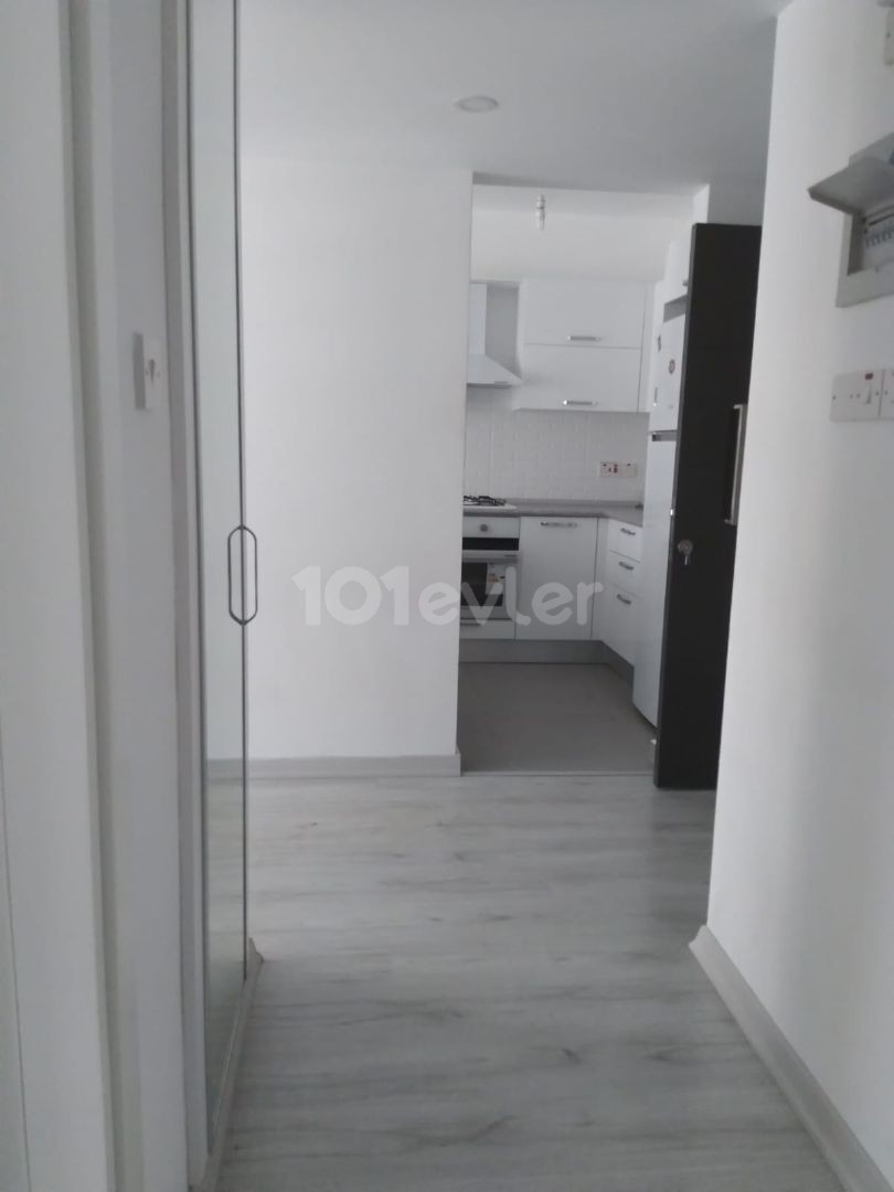 Girne Merkez'de Lüks  1+1 Kiralık Daire