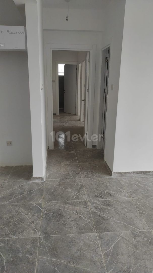 LEFKOŞA MİNARELİKÖY'DE 3+1 SATILIK DAİRE