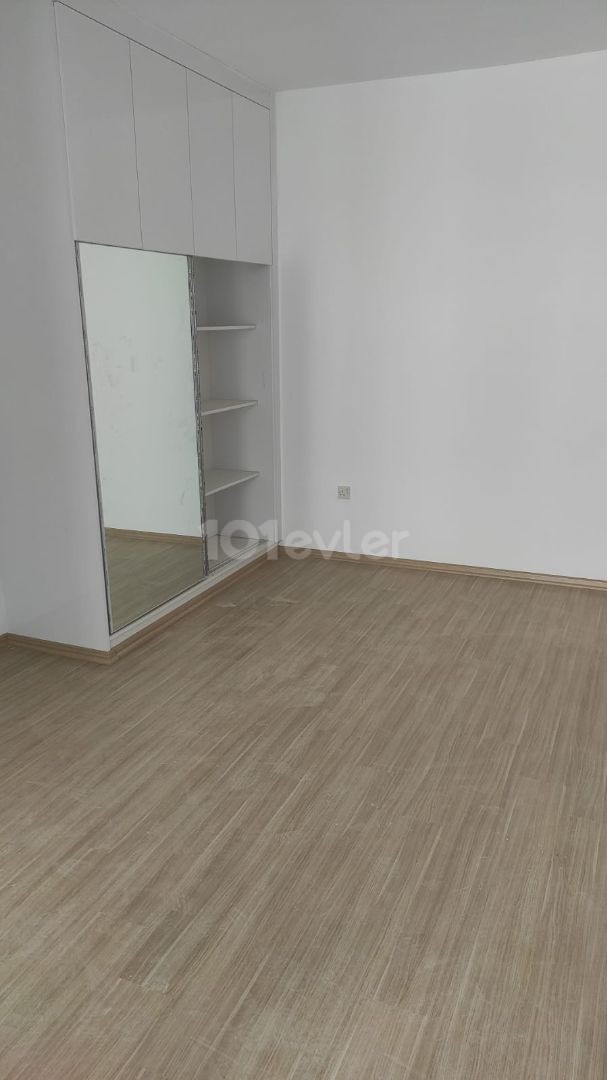 LEFKOŞA MİNARELİKÖY'DE 3+1 SATILIK DAİRE