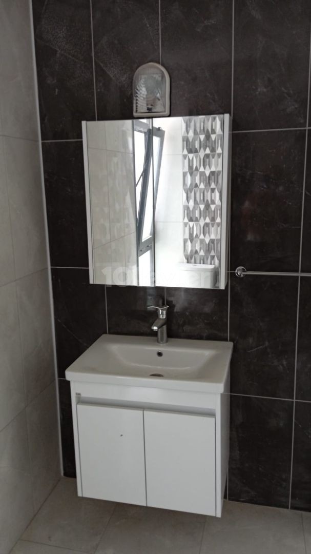 1+ 1 Apartment for Rent in Kyrenia Lapta ** 