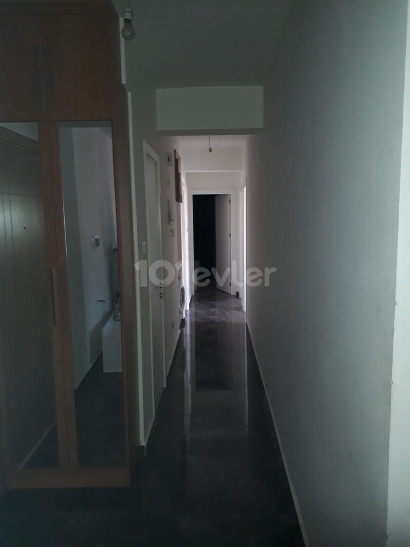 Lefkosa Gonyeli deLuxe 3+1 Apartment for Rent ** 