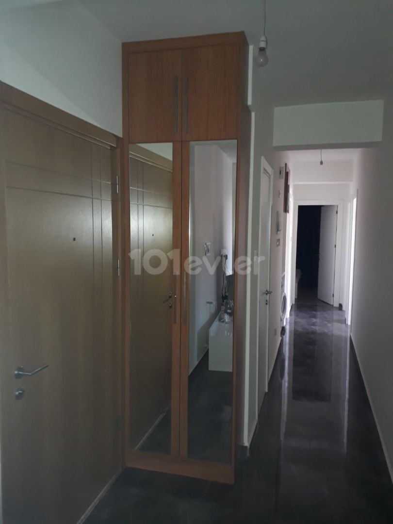 Lefkosa Gonyeli deLuxe 3+1 Apartment for Rent ** 