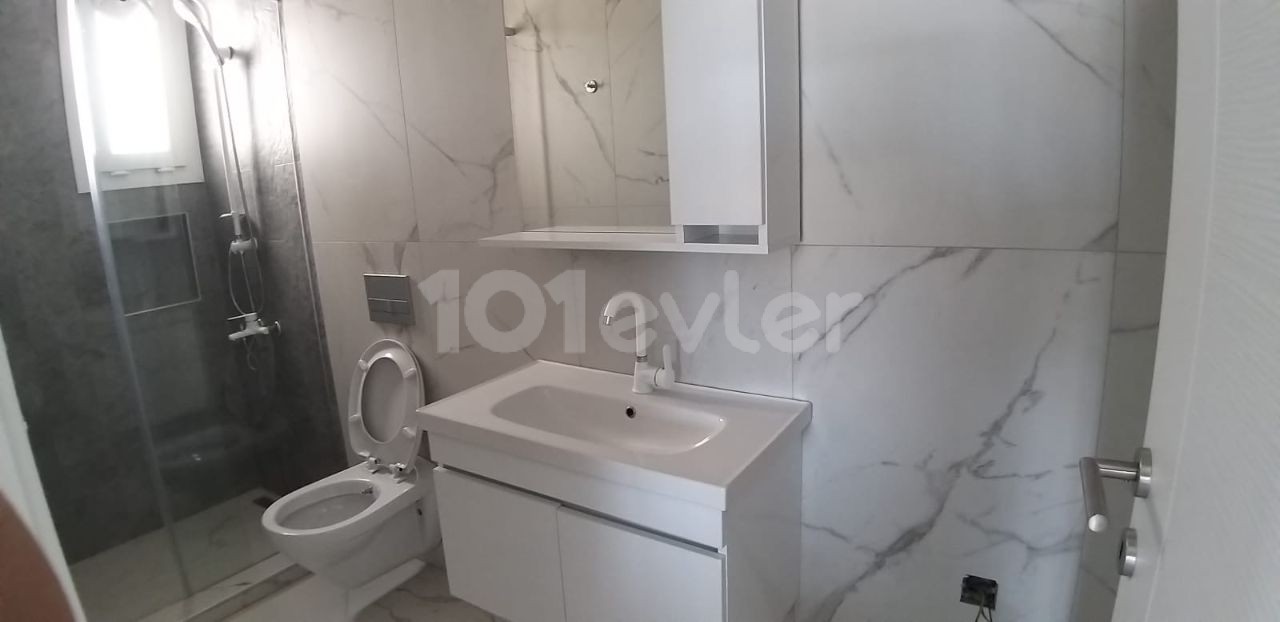 Luxus 1+1 Wohnung Zu Vermieten In Kyrenia Karaoglanoglu ** 